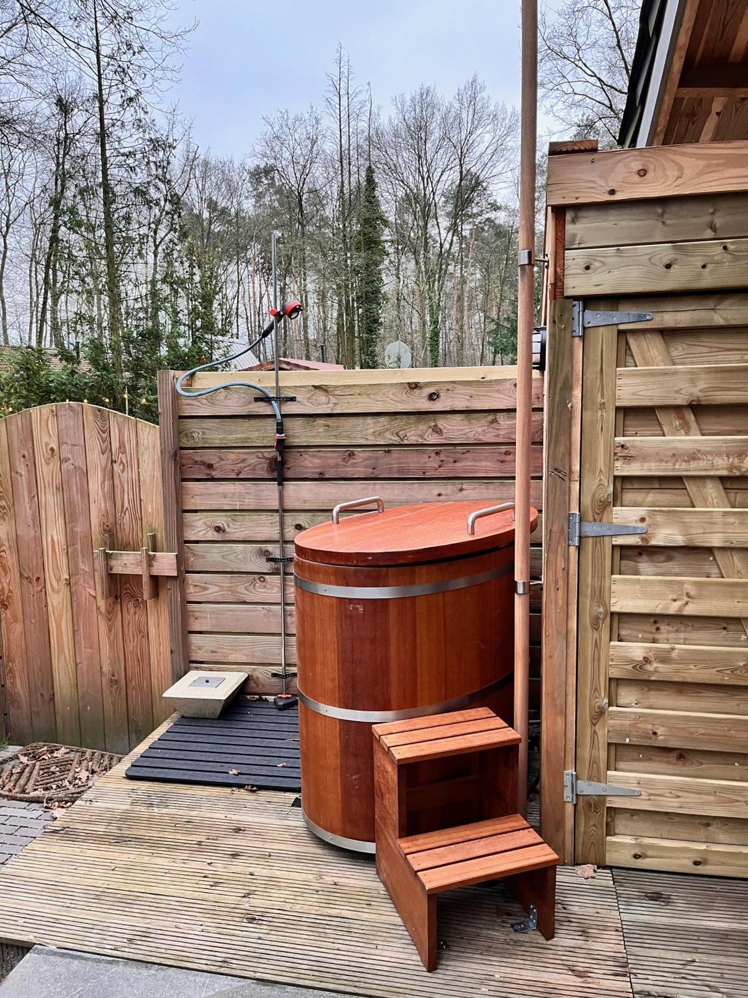 Vakantiechalet Voor 4 Plus 2 Met Sauna Lanaken Exterior foto