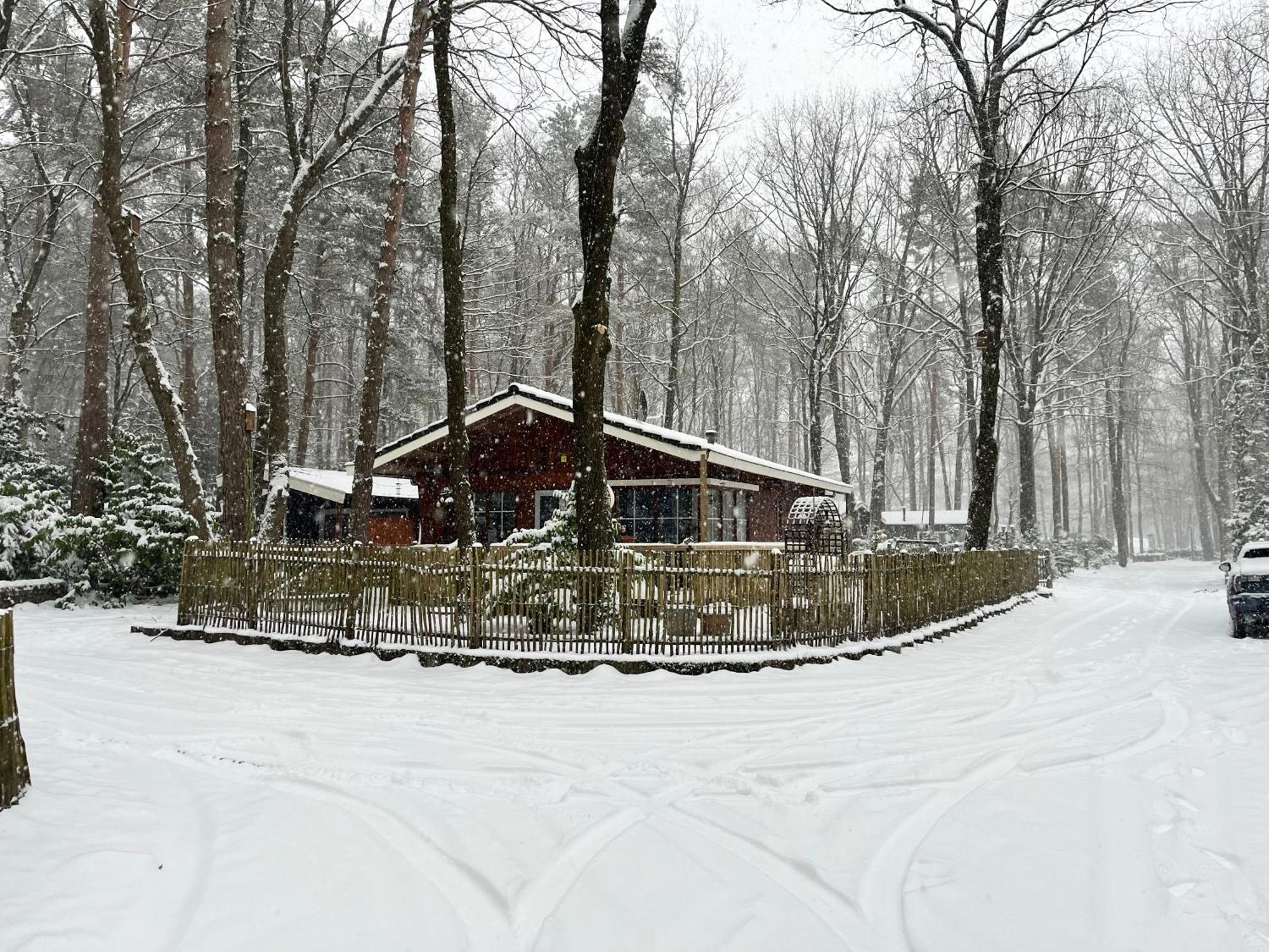 Vakantiechalet Voor 4 Plus 2 Met Sauna Lanaken Exterior foto